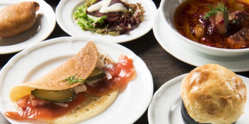 【スンガリーコース】初来店のお客様にもお勧めの代表的料理を集めたコース＋全7品、ピロシキ選択可