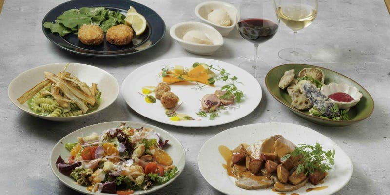 【忘新年会にもおすすめ】メインは和牛、フリードリンク付き冬のプレミアムパーティープラン