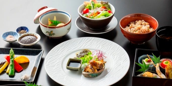 カジュアル 鉄板 伊達 カジュアル テッパン ダテ 東京駅八重洲北口 鉄板焼 一休 Comレストラン