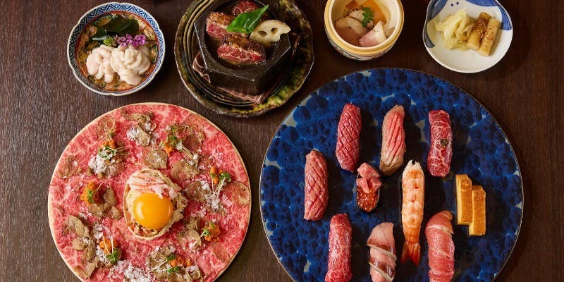 【個室確約】3時間飲み放題付き　蟹と和牛づくしの忘年会コース（雲丹ドッグ含む 全17品）