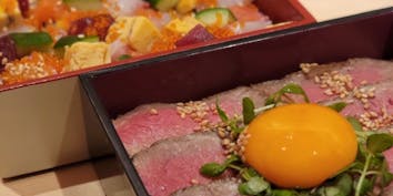 数量限定！【テーブル席】和牛ステーキと海鮮バラちらし寿司の二段重箱。 - 牛肉寿司 きんたん