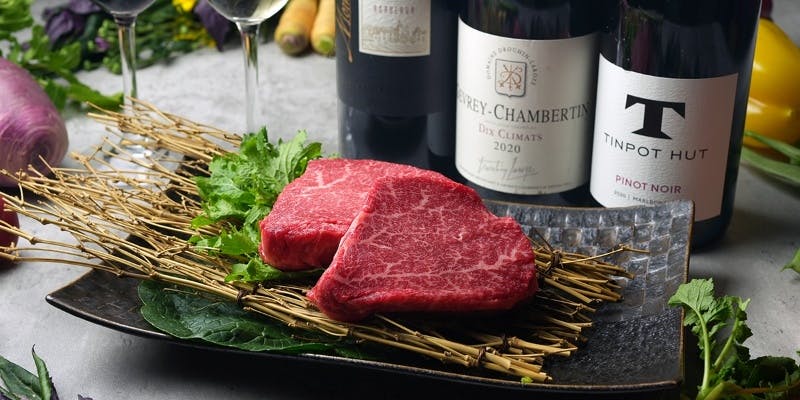 A4認定近江牛「赤身肉」鉄板ステーキの肉割烹コース＋飲み放題（2名～個室可）
