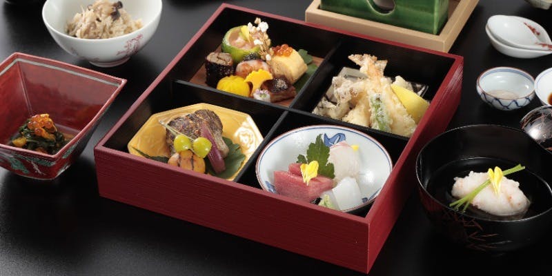【松花堂 雅】日本料理に舌鼓！四季折々の食材を楽しむ