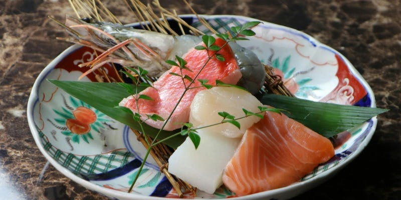 【鉄板焼きランチ】魚介3種と輸入牛フィレ肉コース　尾崎牛挽肉野菜炒めなど全7品（カウンター又は個室）