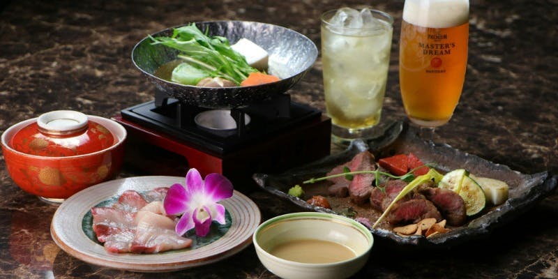 【個室肉割烹】宴会向け・翡翠コース　尾崎牛ステーキと真鯛しゃぶしゃぶ＋選べるドリンク特典（半個室）