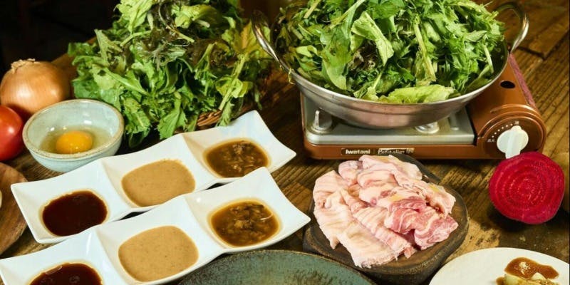 【農家の草鍋コース】旬の葉物野菜が食べ放題！ブランド豚のしゃぶしゃぶ