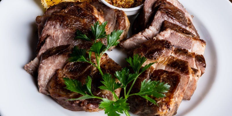 ーIBERIAN PORK COURSEーイベリコ豚のグリル＋120分飲み放題