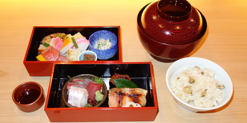 乃し ノシ 北山 懐石料理 一休 Comレストラン