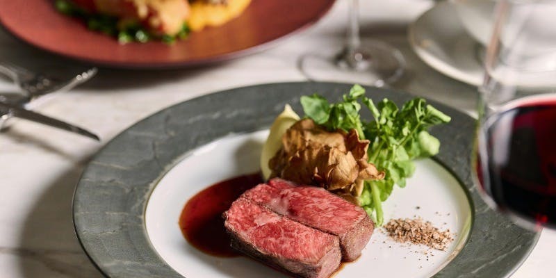 【DINNER】人気No1 季節の前菜やパスタ、メインは黒毛和牛のグリル 全6皿＋乾杯付（月～木）