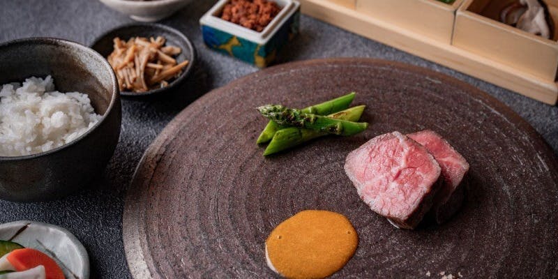 【年末年始限定 乾杯酒付贅沢ランチ御膳】国産牛サーロインや寒鰆、九条葱など厳選コース（12/29～1/5）