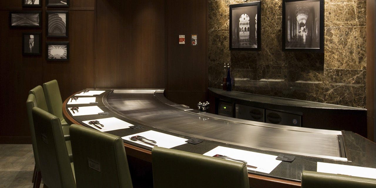 神戸牛 鉄板焼 リオ 大阪御堂筋店