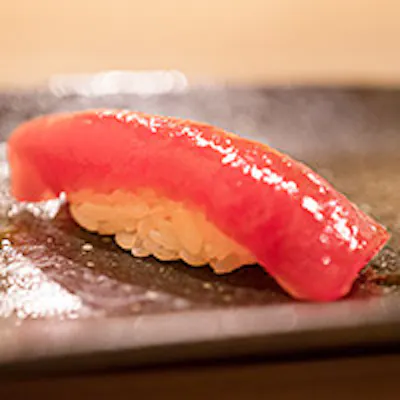 職人技の光るお鮨