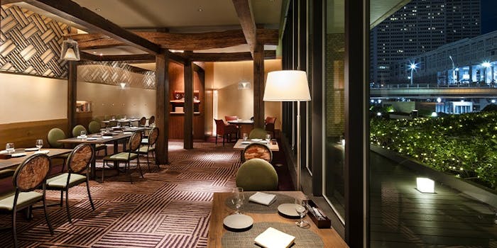 Vicky S ヴィッキーズ ヴィッキーズ ハイアット リージェンシー 東京 ブラッスリー 一休 Comレストラン