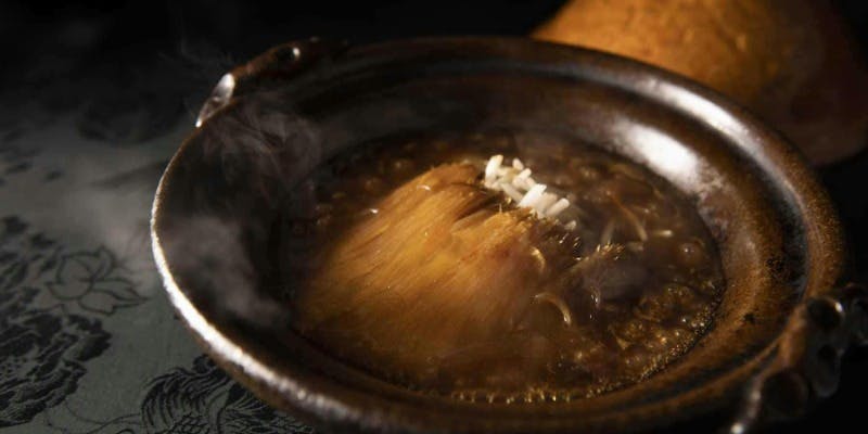 【半個室選択可・チャージ料無】虎萬元の逸品コース