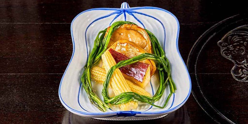 虎萬元 南青山店（トラマンゲン）