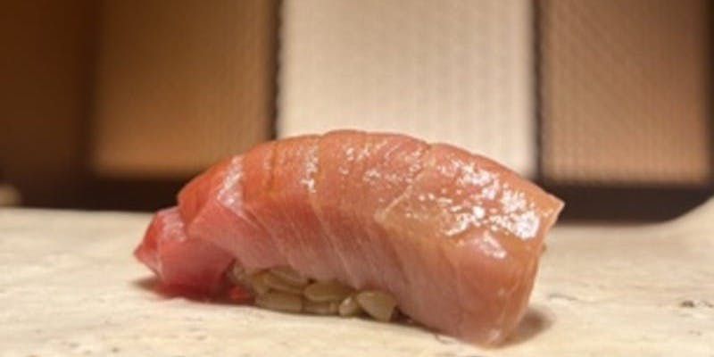 鮨 麻葉（スシ アサバ）