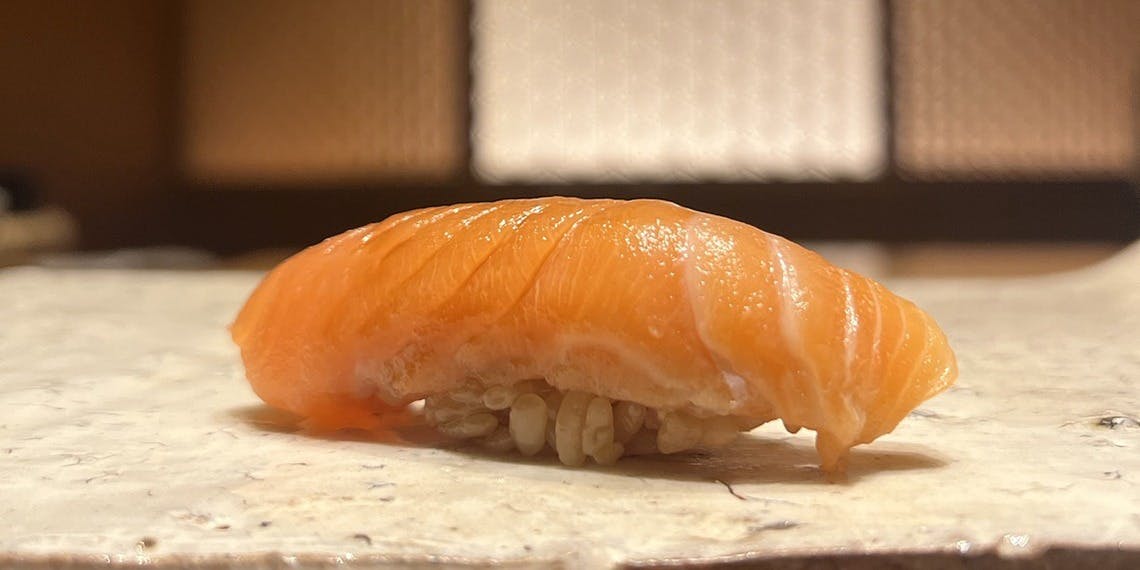 鮨 麻葉（スシ アサバ）