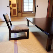 高座イス