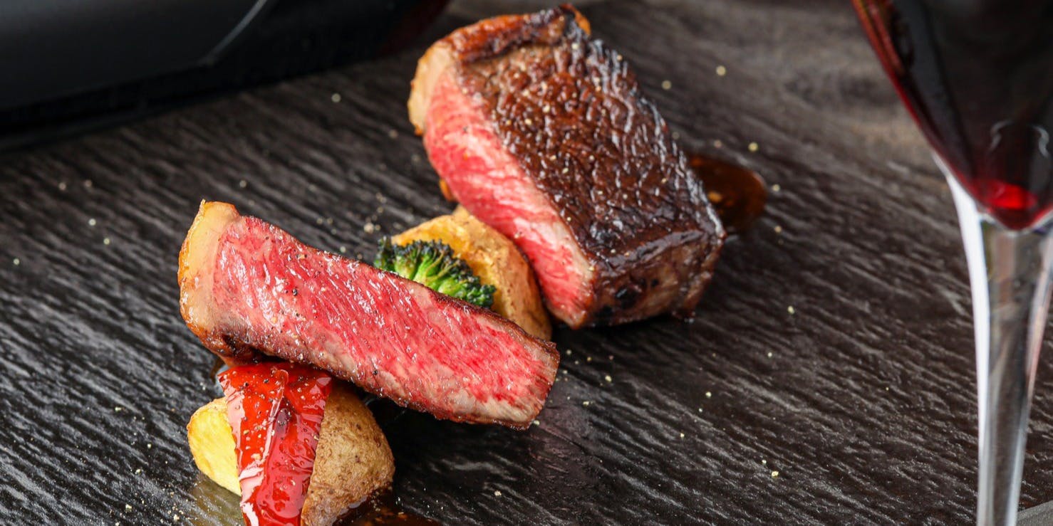 神戸牛ステーキ Noble Urus(ノーブルウルス）三宮店 - 画像5