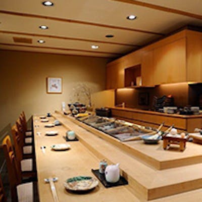 ブラウン系の温かみある寛ぎ空間