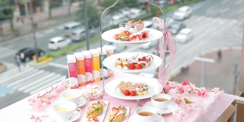 【苺づくしのアフタヌーンティー】ロンネフェルトティーお替り自由！