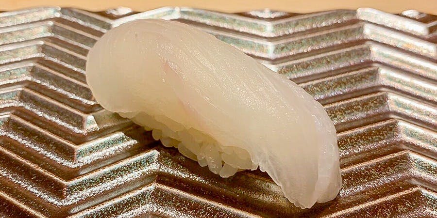 鮨 永いし