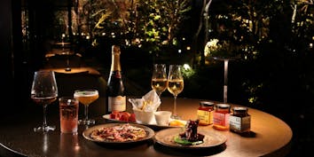 ～奇跡のはちみつ feat. THE BEES～イブニングシャンパン、食事とワインのフリーフロー付 - FORNI（THE GARDEN BAR）／HOTEL THE MITSUI KYOTO
