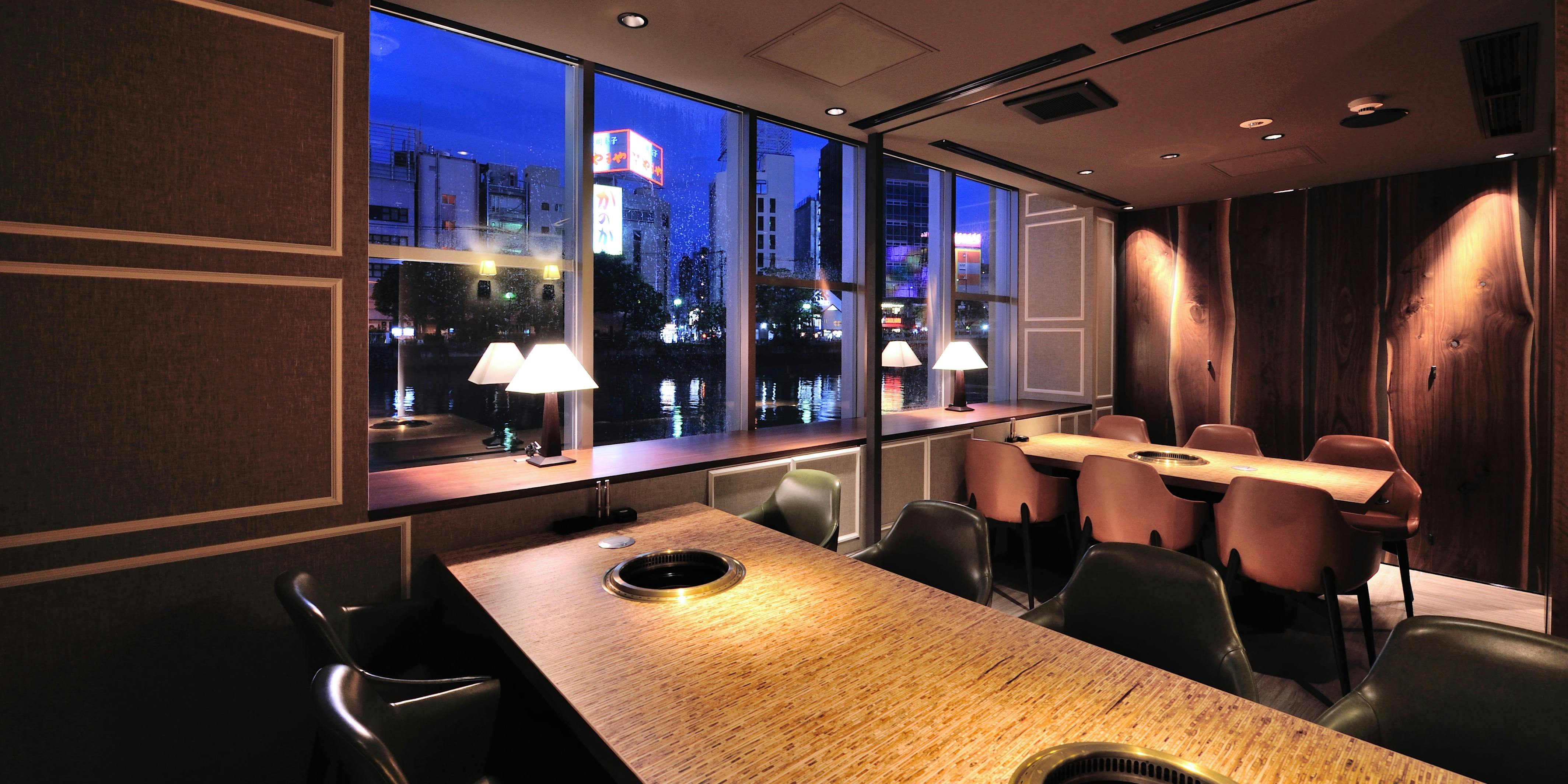 焼肉 龍園 西中洲店