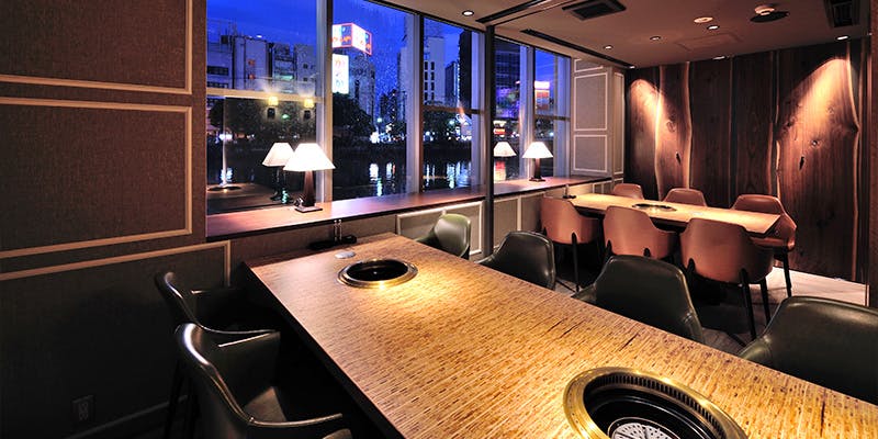 焼肉 龍園 西中洲店