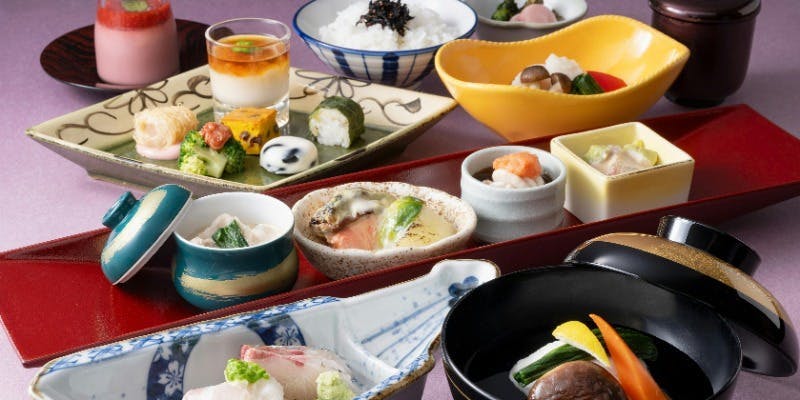 日本料理 彩羽