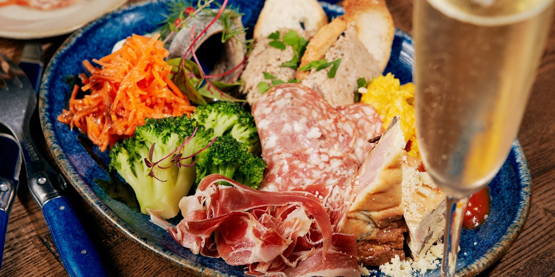 青いイタリアン（【旧店名】Trattoria Noe）