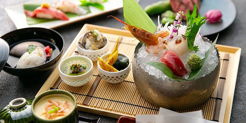 ダイナミックキッチン＆バー 燦 ヒルトンプラザウエスト店（SUN）