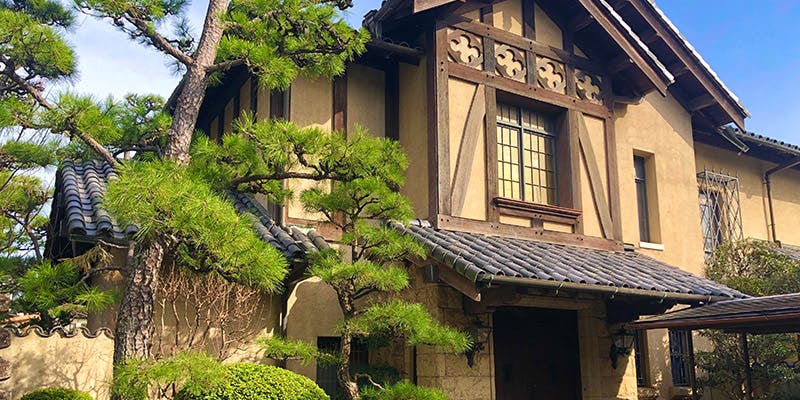 邸宅レストラン　雅俗山荘