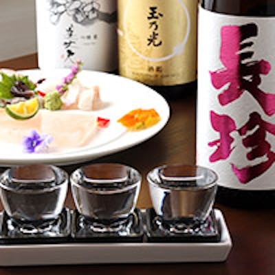 日本全国より取り揃えた銘酒の数々