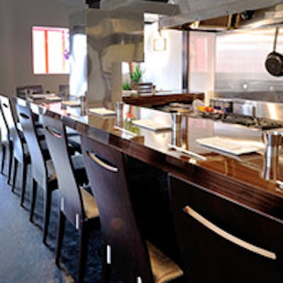 落ち着いた雰囲気の大人の隠れ家