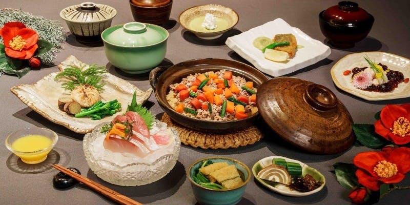 こだわりの出汁と旬食材の土鍋飯「楓」かえでコース