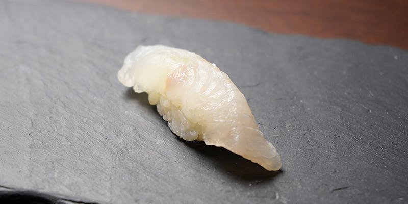 鮨處 かざま（すしどころかざま）