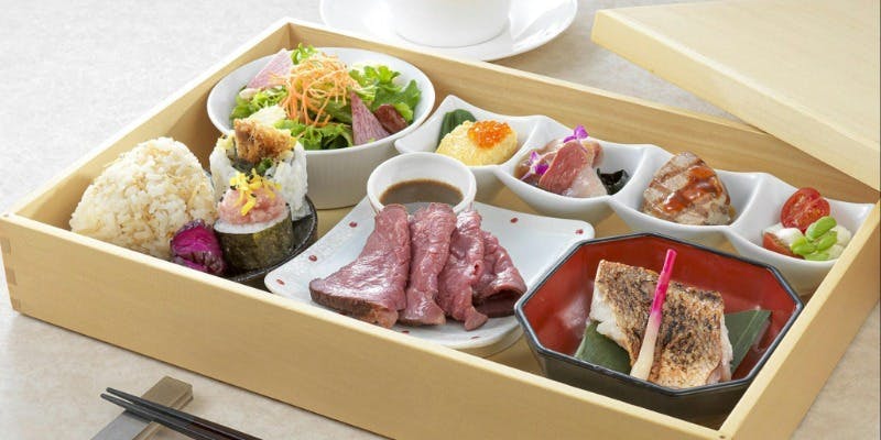 【コアガリランチ‐賑‐】～おなか満足お得な日替わりランチ～（限定10食・11時30分～14時）