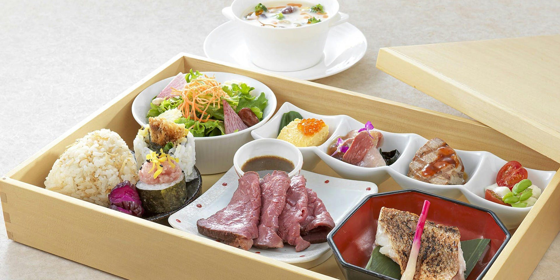 カフェラウンジ コアガリ／ホテルロイヤルクラシック大阪 - 画像2