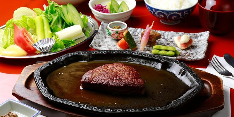 すき焼割烹 日山（ひやま）