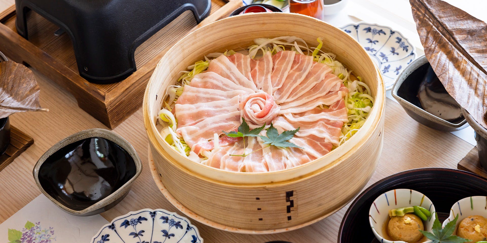 大阪屋形船（おおさかやかたぶね）