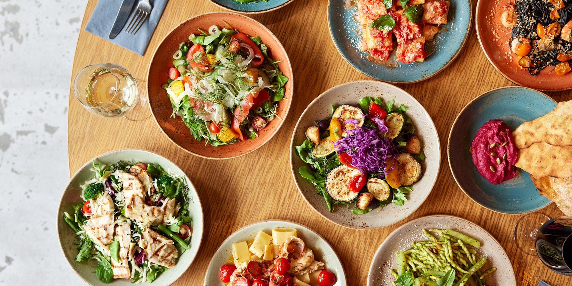 オービカ モッツァレラバー 西新宿店