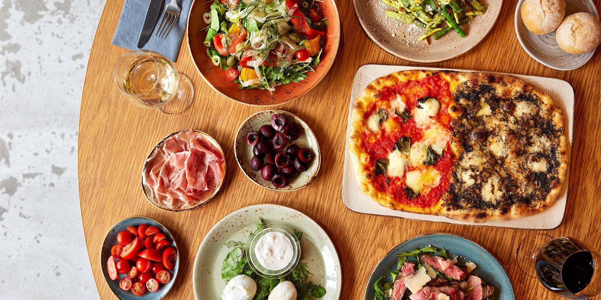 オービカ モッツァレラバー 西新宿店 - 画像5