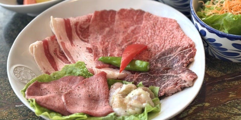 【平日ランチ限定】【お肉の総量250g】牛タンなど焼肉6種が楽しめる、横浜kintanボリュームランチセット