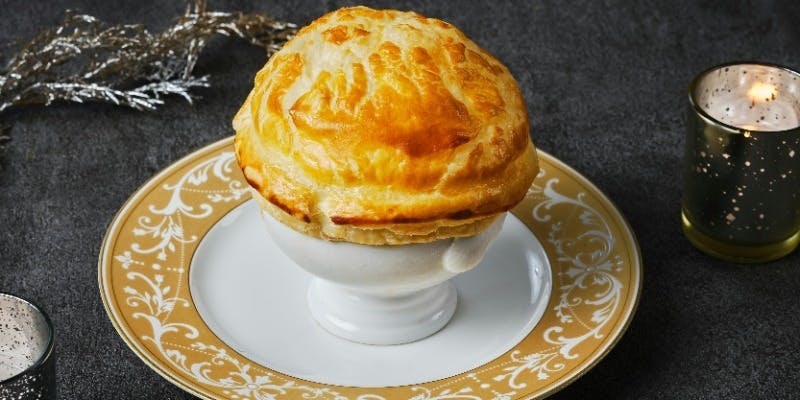 【Xmas2025】選べるメイン含む全4品＋乾杯スパークリング（12/1～20）