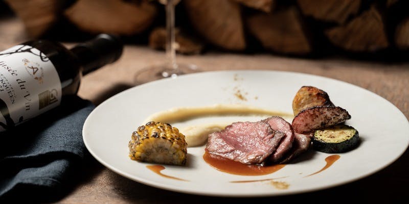 【年末年始限定】国産牛ランプ肉や金目鯛の薪火焼きなど贅沢薪火ディナーコース全9品