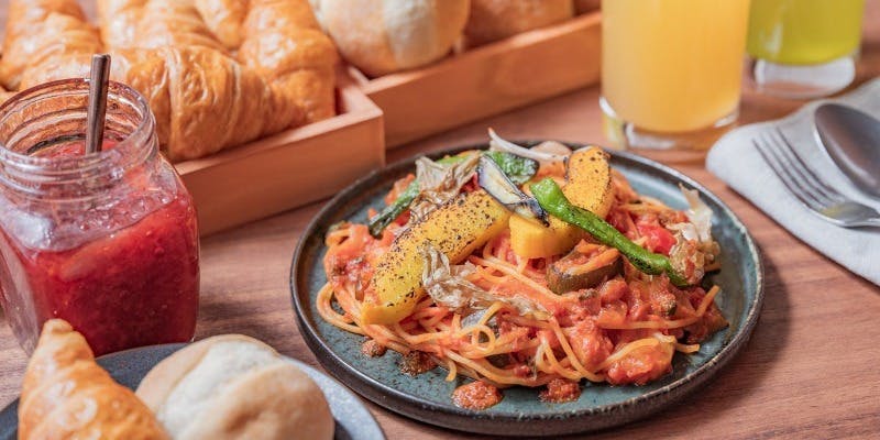 【お手軽！平日パスタランチセット】選べるパスタ＋前菜＋パン・ソフトドリンクブッフェ45分制