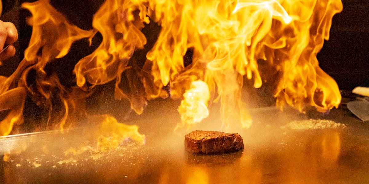 鉄板焼き 表参道