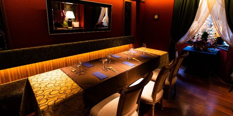 【6～14名個室プラン】上質な空間で特別なひと時を（室料無料）（睡蓮コース＋乾杯酒）