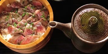 【飛騨牛塩まぶし丼】飛騨牛丼、胡麻豆腐、小や町プリンの全3品 - 日本料理 小や町